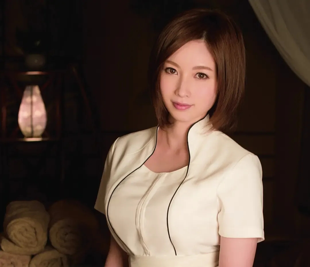 奥田咲 スタイル2