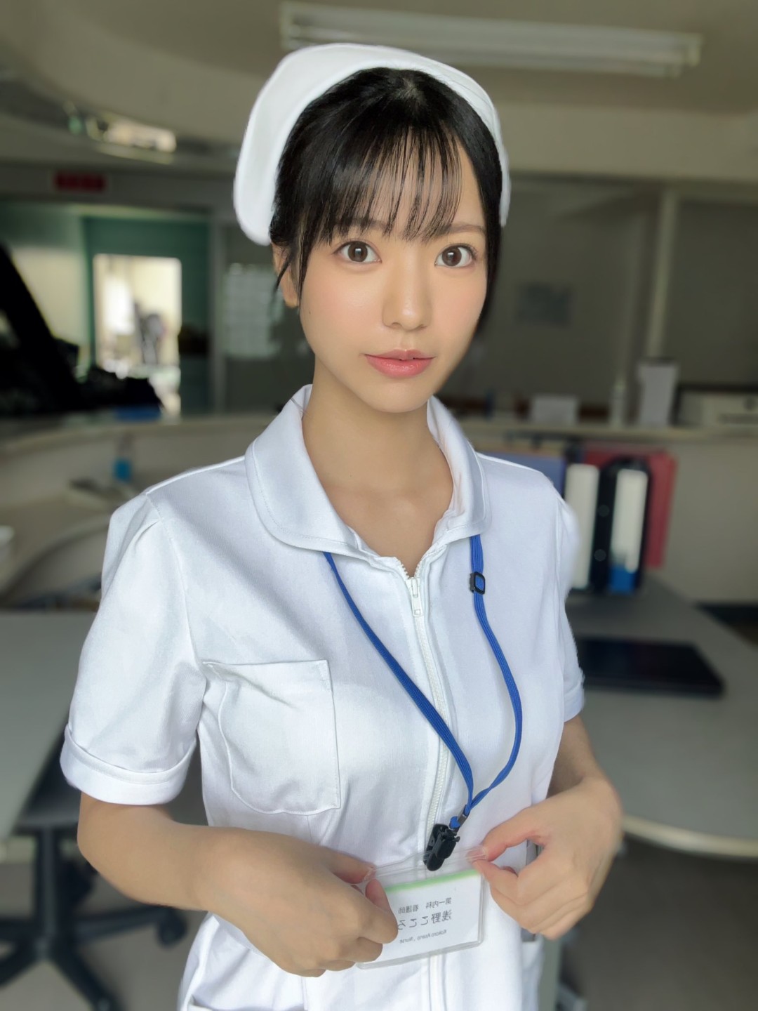浅野こころ スタイル10