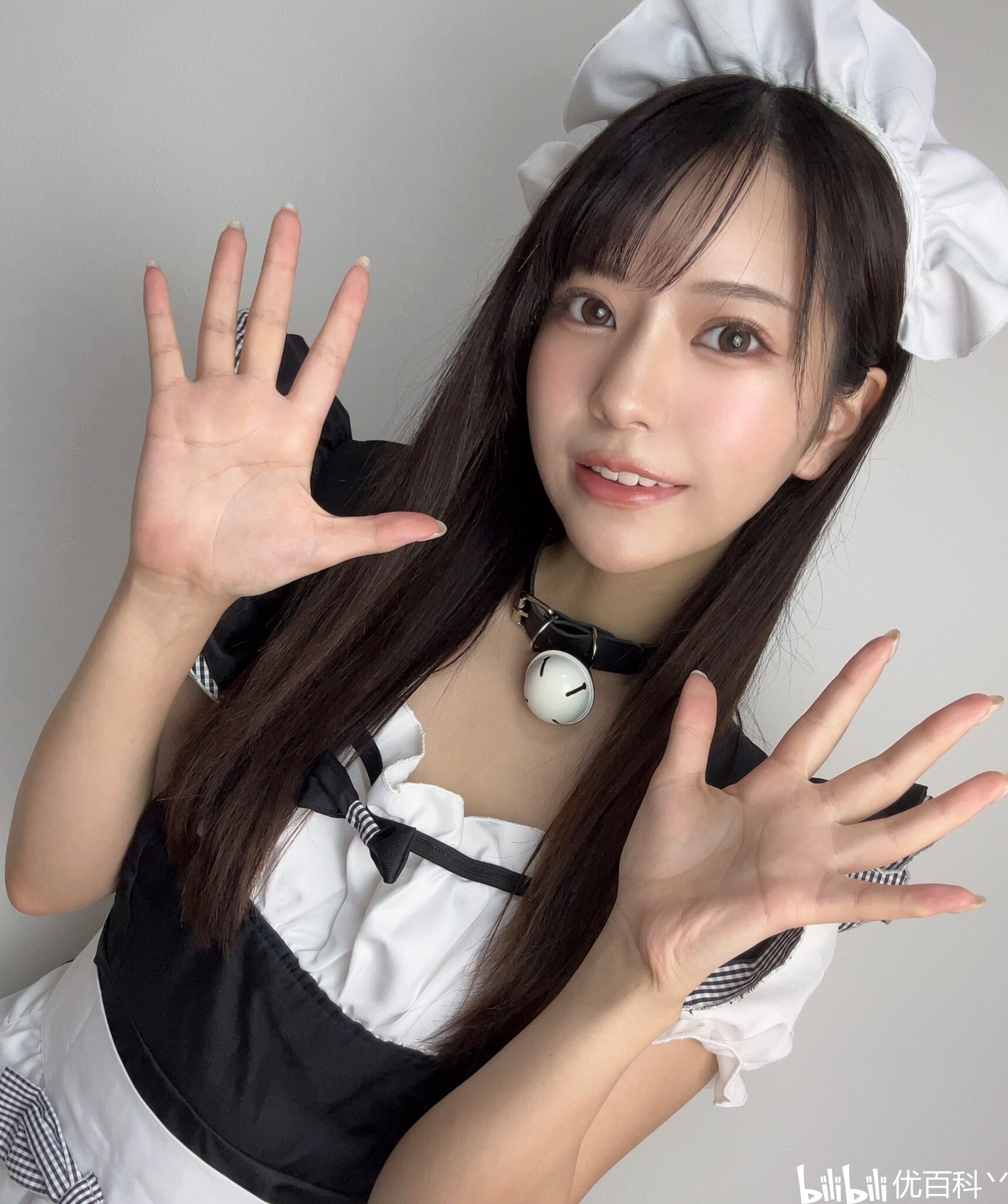 浅野こころ スタイル2