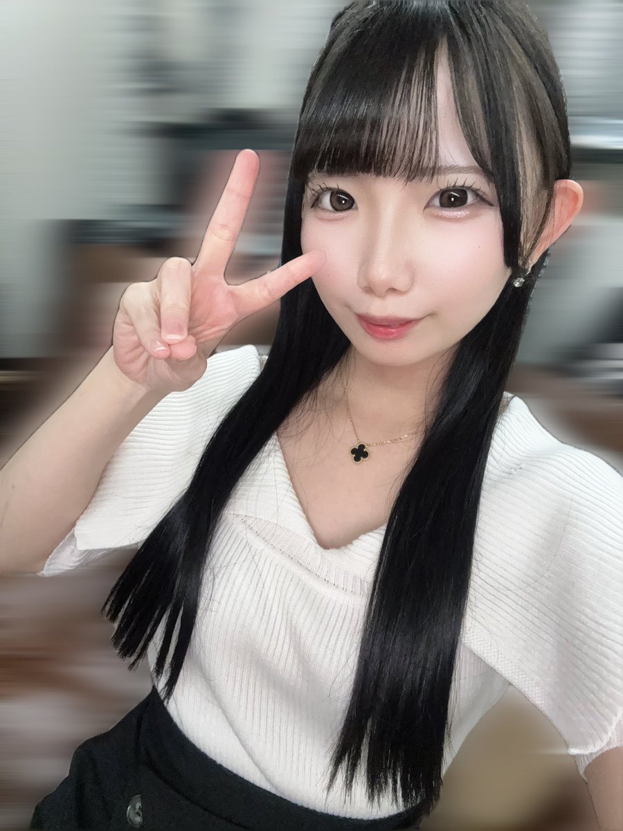 南日菜乃 スタイル3