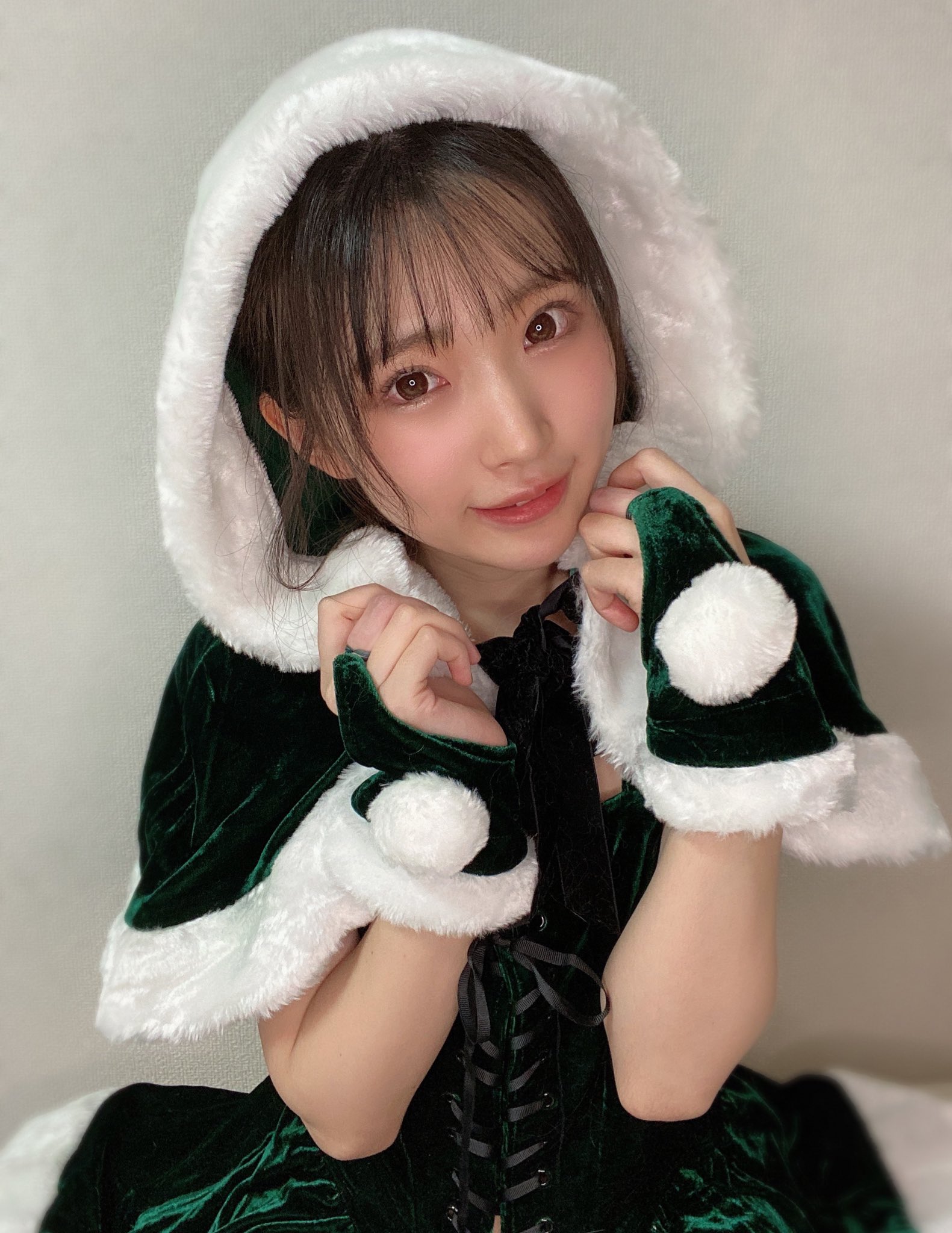 皆月ひかる
