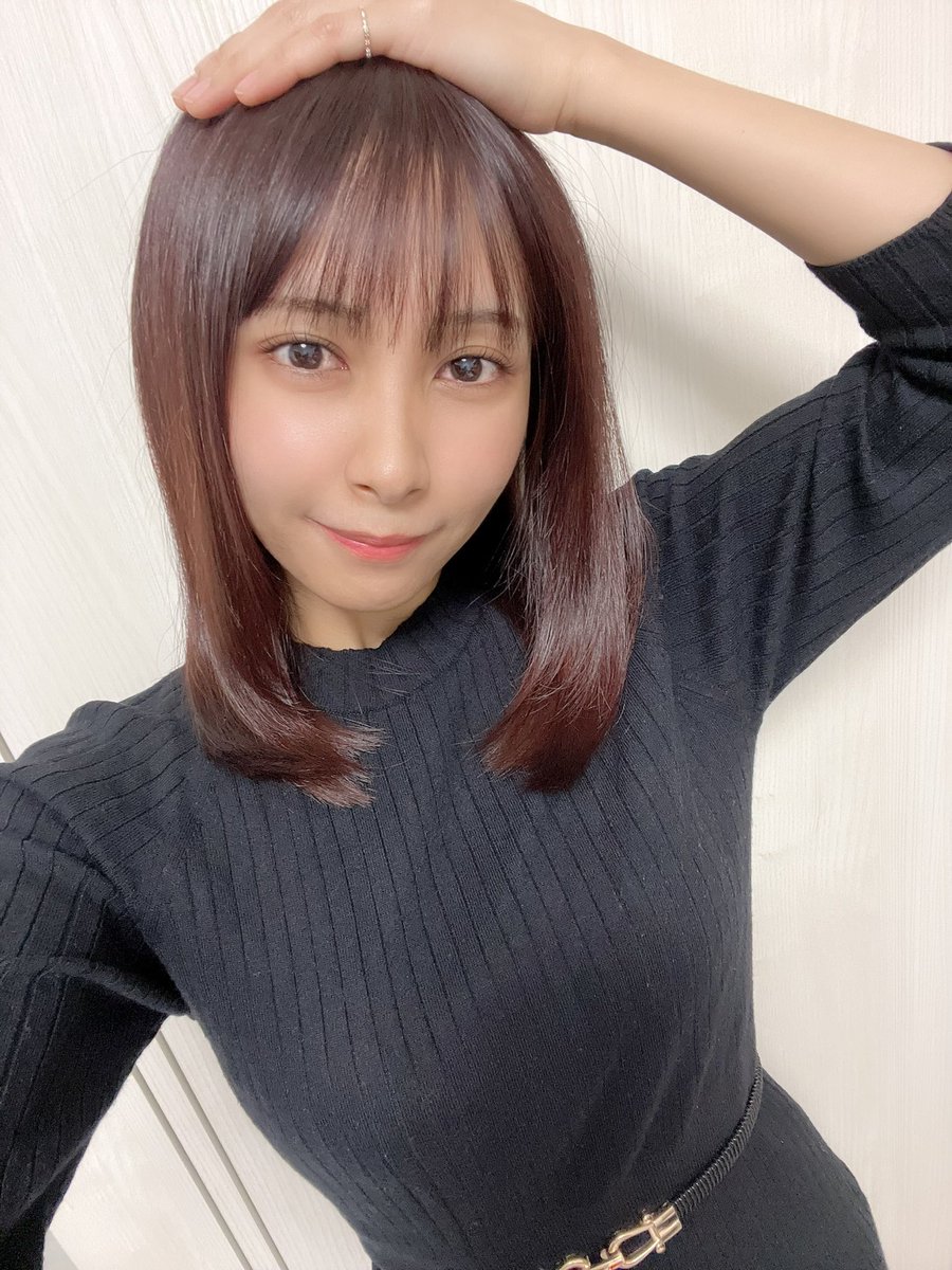 逢見リカ