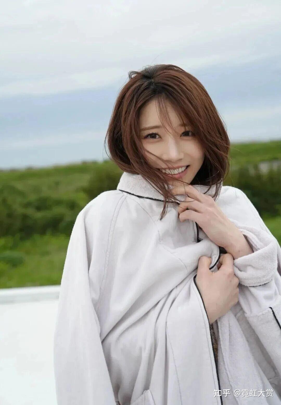河北彩花 スタイル3