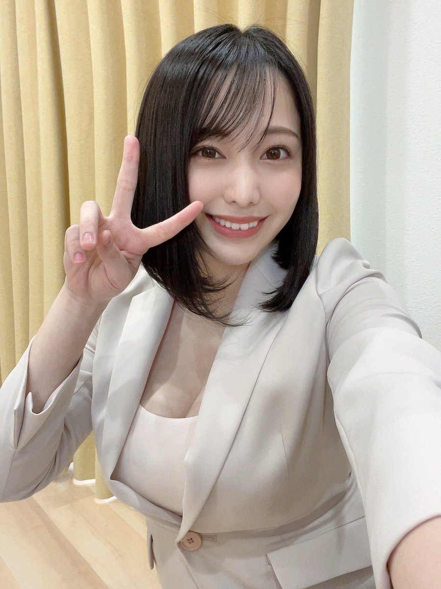 弥生みづき スタイル2