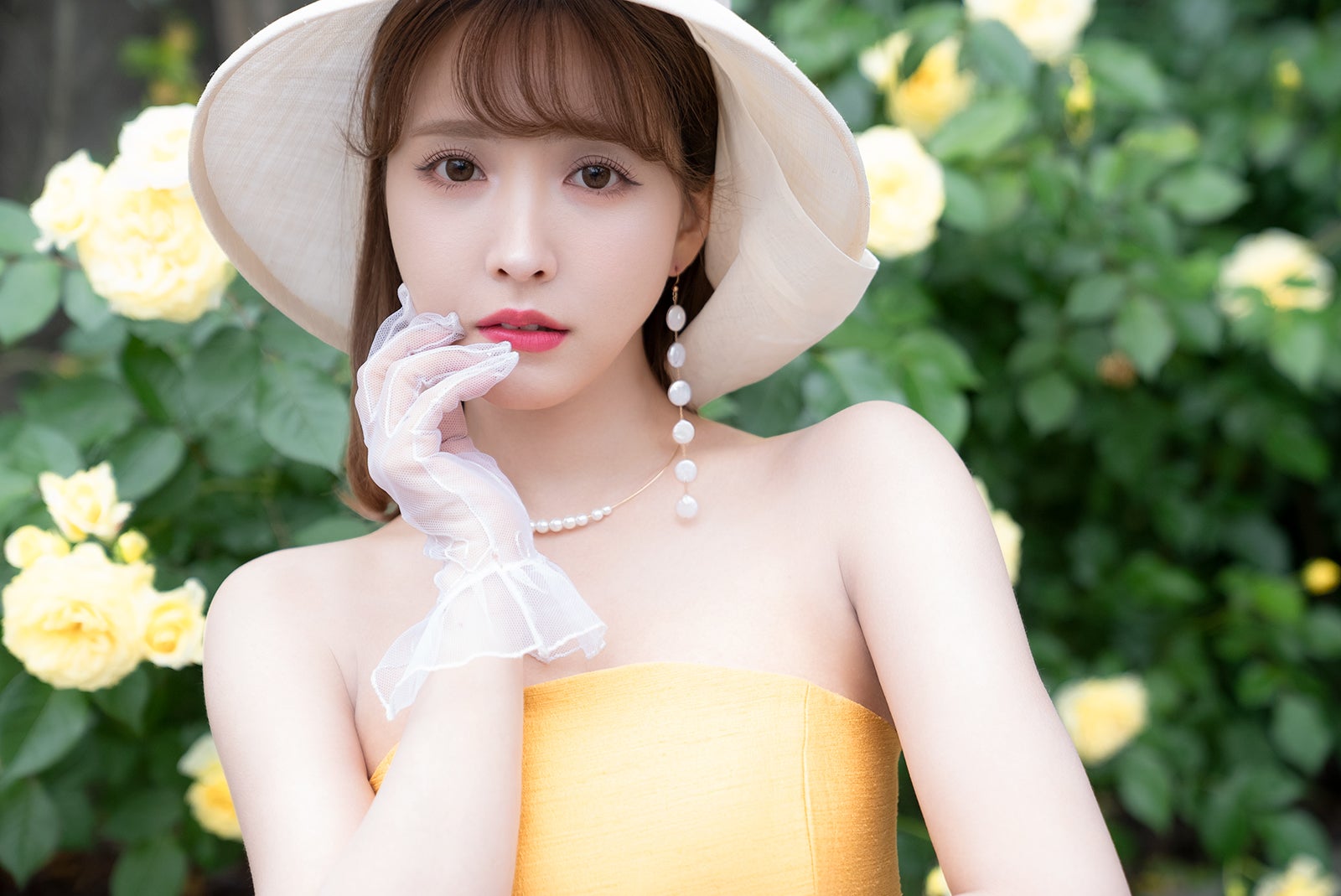 三上悠亜 スタイル4