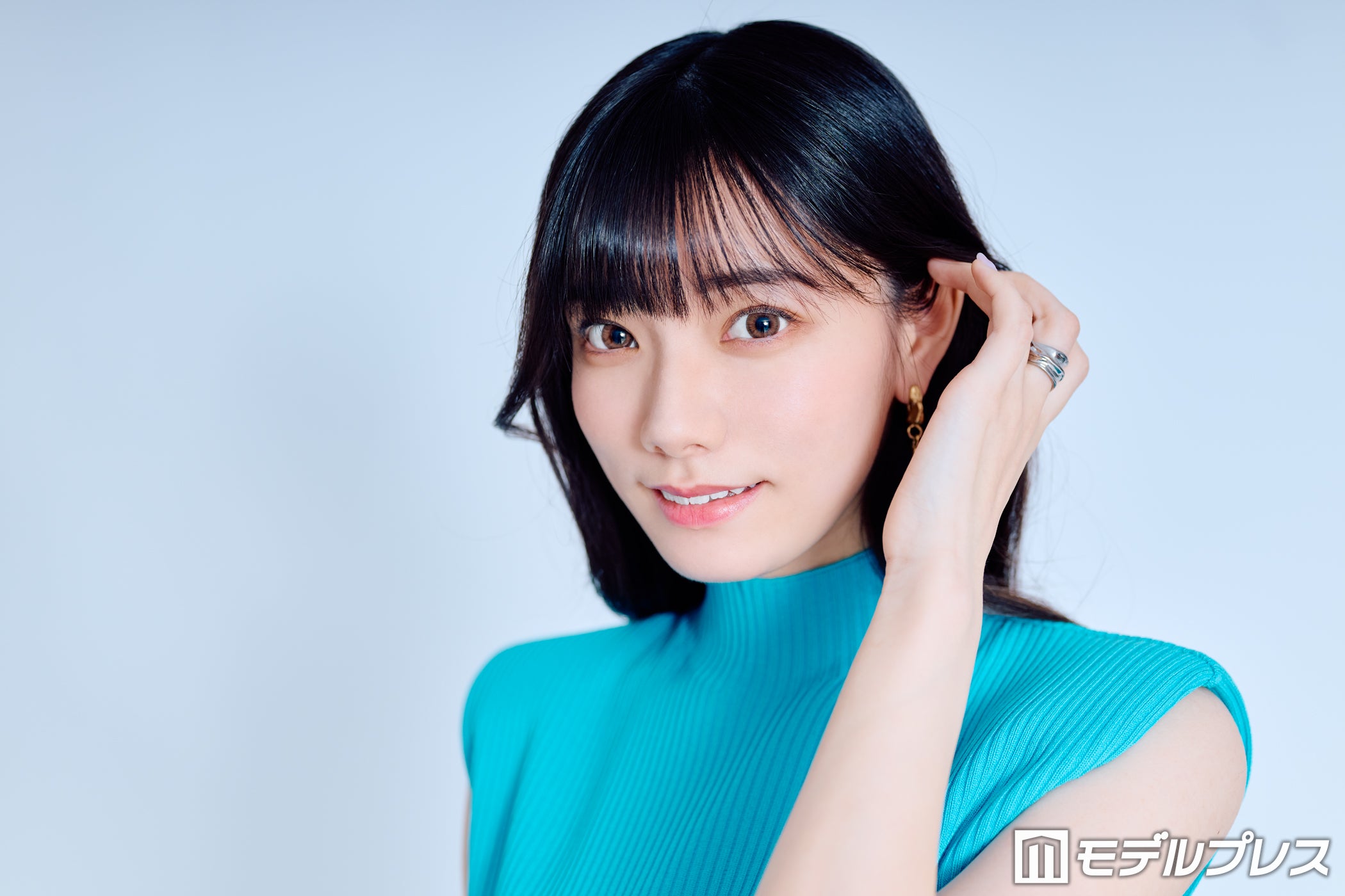 宮下玲奈 スタイル2
