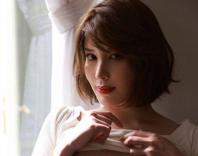 凪ひかる スタイル6